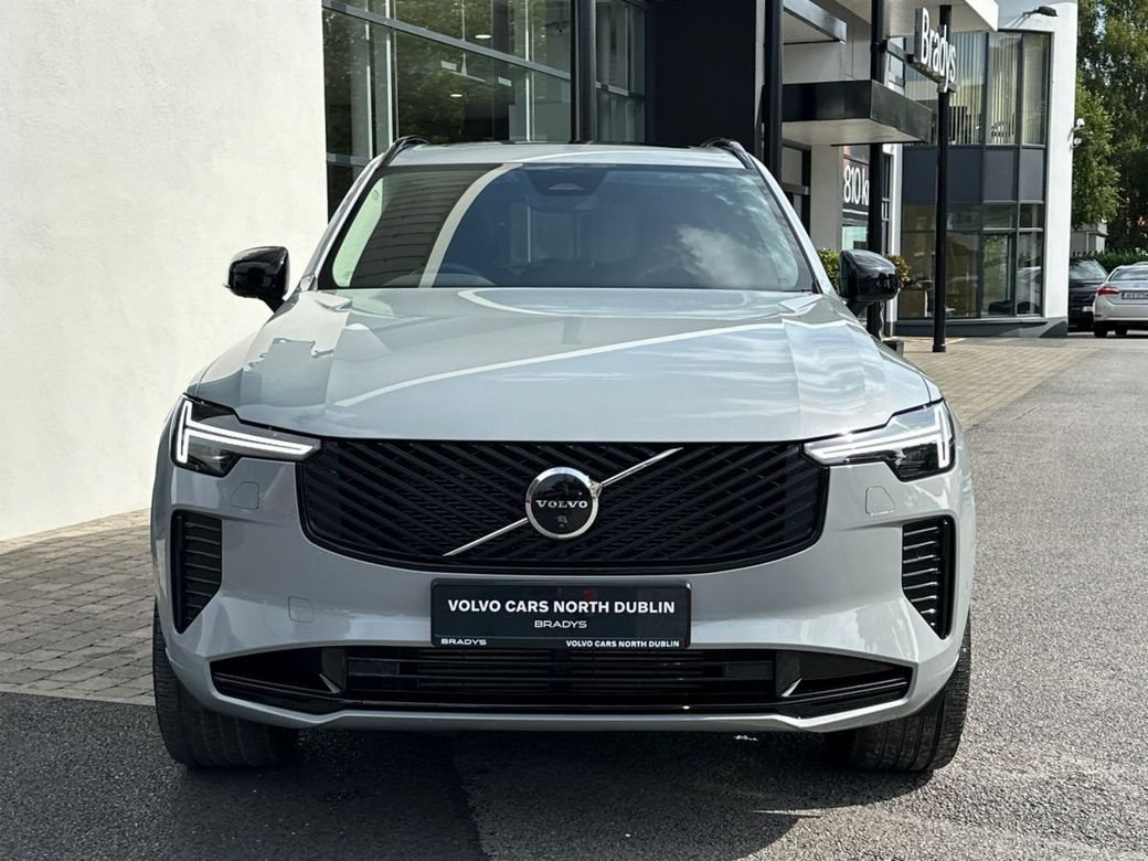 2025 Volvo XC90