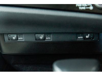 2023 Lexus ES 300h