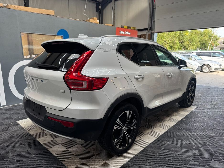 2021 Volvo XC40