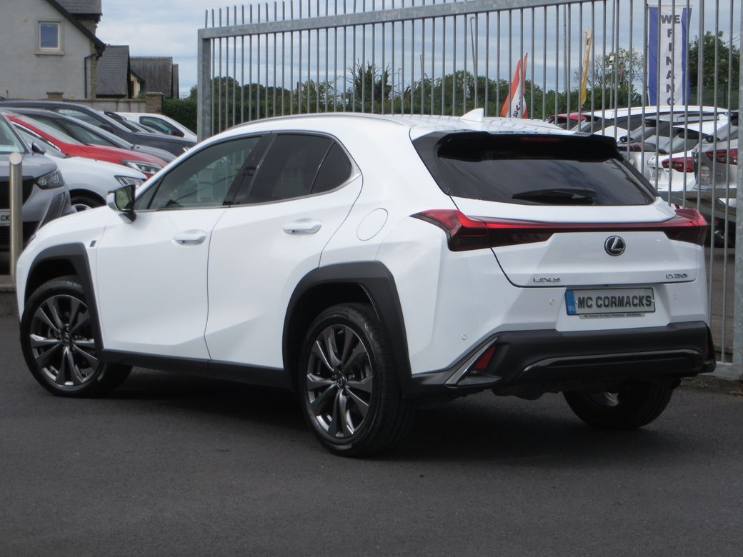 2023 Lexus UX 250H