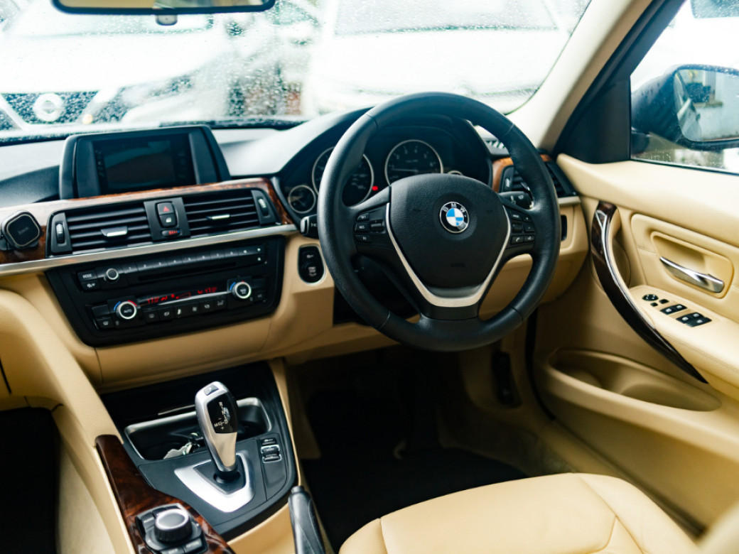 2014 BMW 3 Series
