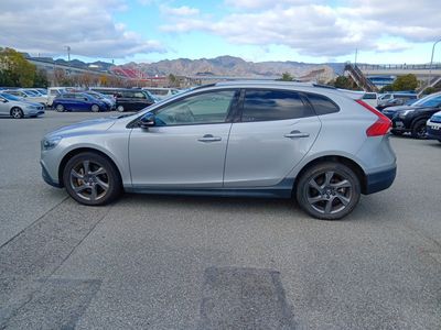 2016 Volvo V40