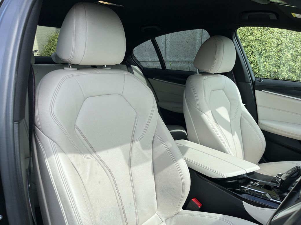 2022 BMW 5 Series