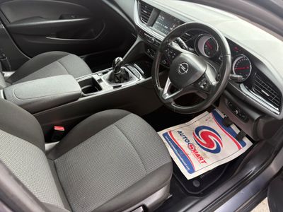 2018 Opel Insignia