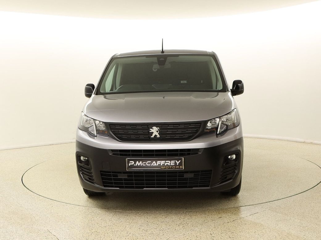 2022 Peugeot Partner