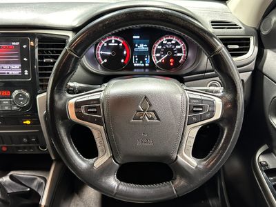 2020 Mitsubishi L200