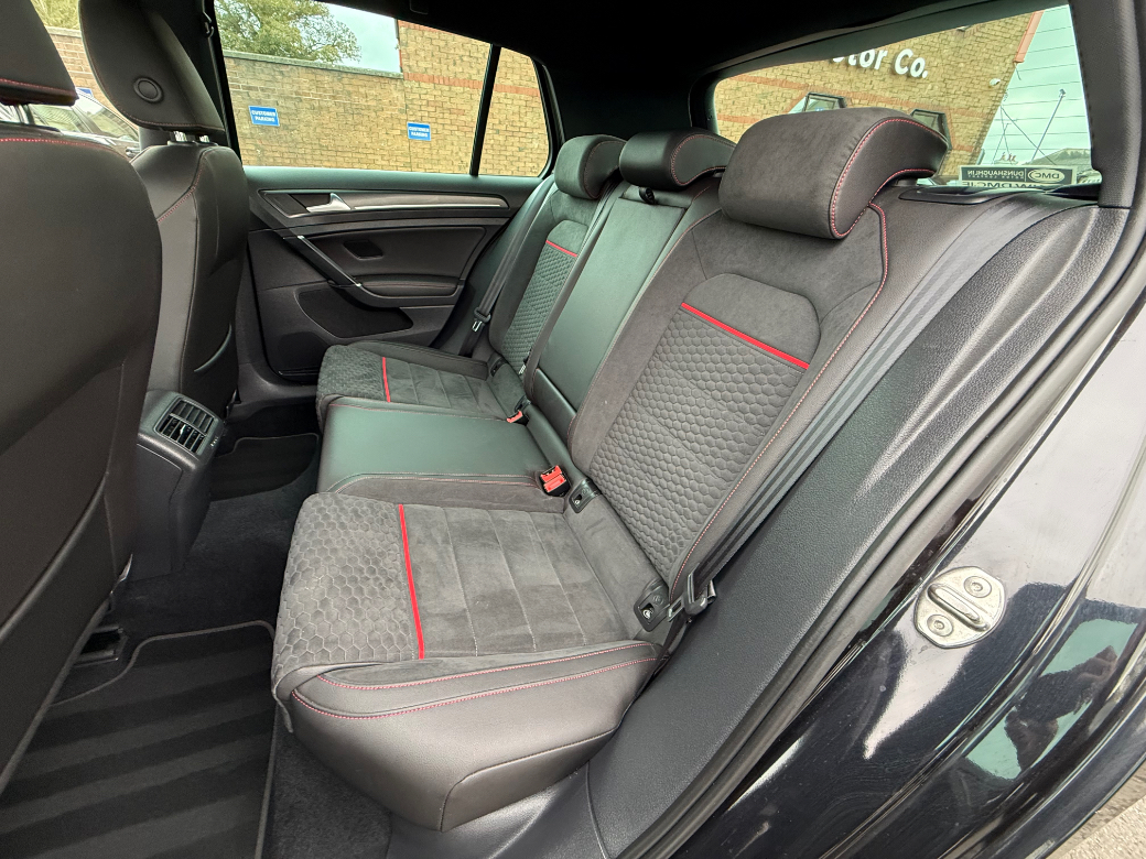 2019 Volkswagen Golf