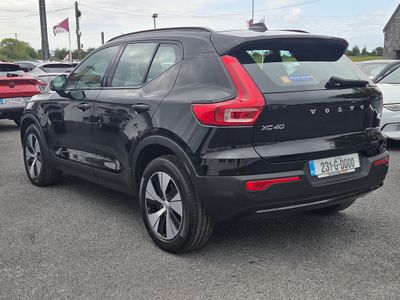 2023 Volvo XC40