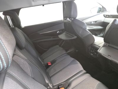 2022 Peugeot 5008