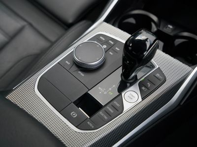 2022 BMW 330