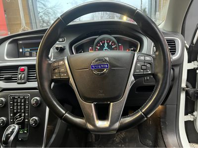 2014 Volvo V40