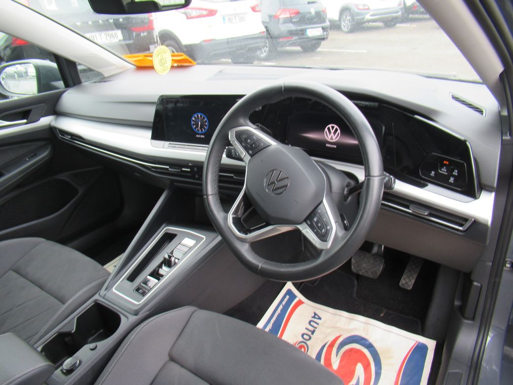2023 Volkswagen Golf