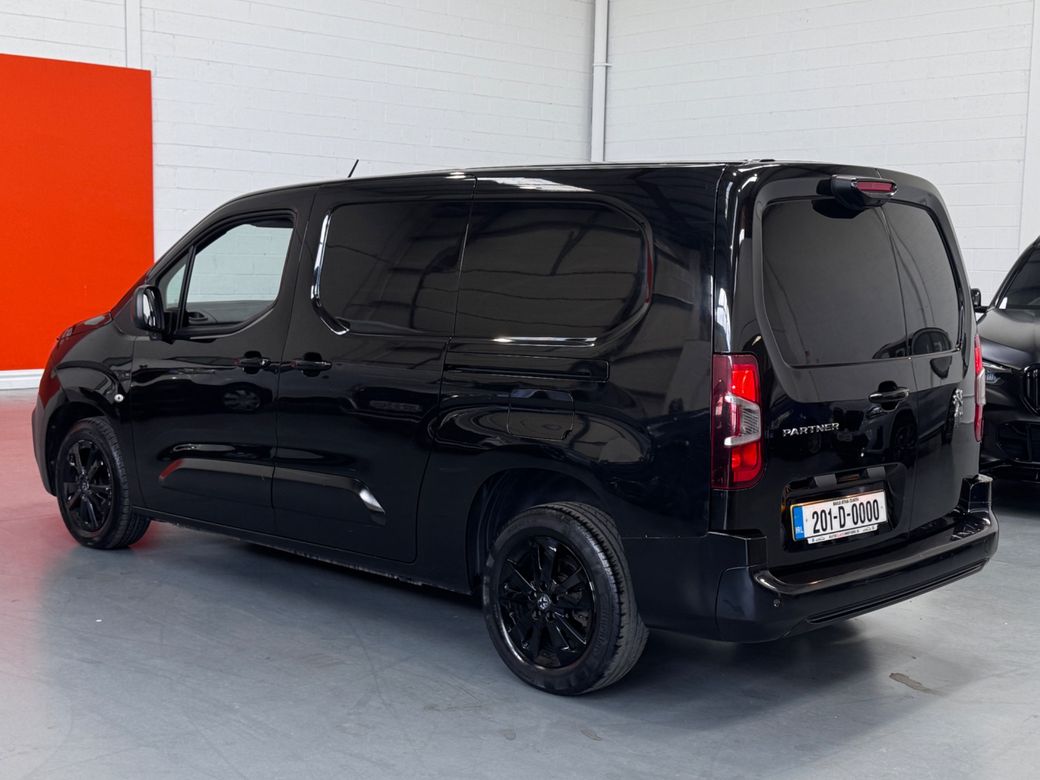 2020 Peugeot Partner