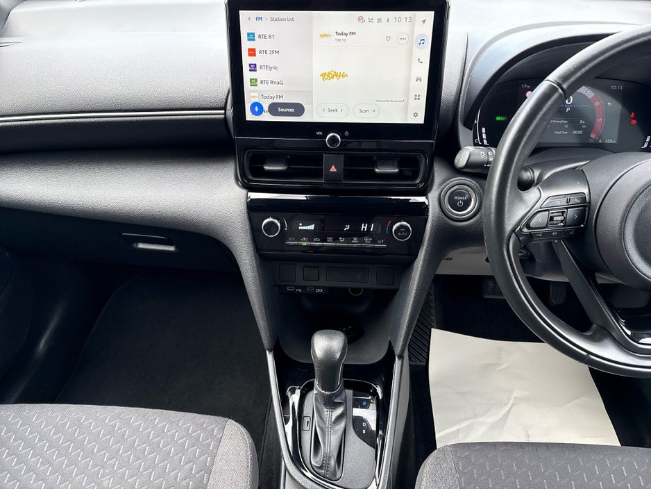 2025 Toyota Yaris Cross