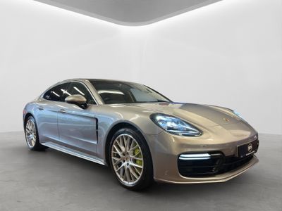 2018 Porsche Panamera