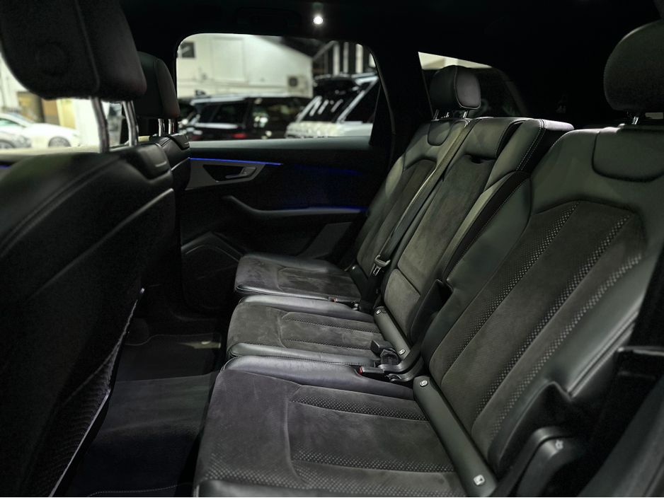2017 Audi SQ7