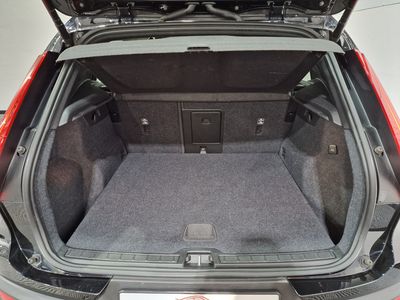 2023 Volvo XC40