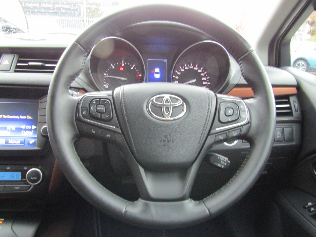 2016 Toyota Avensis