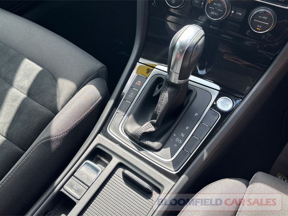 2017 Volkswagen Golf