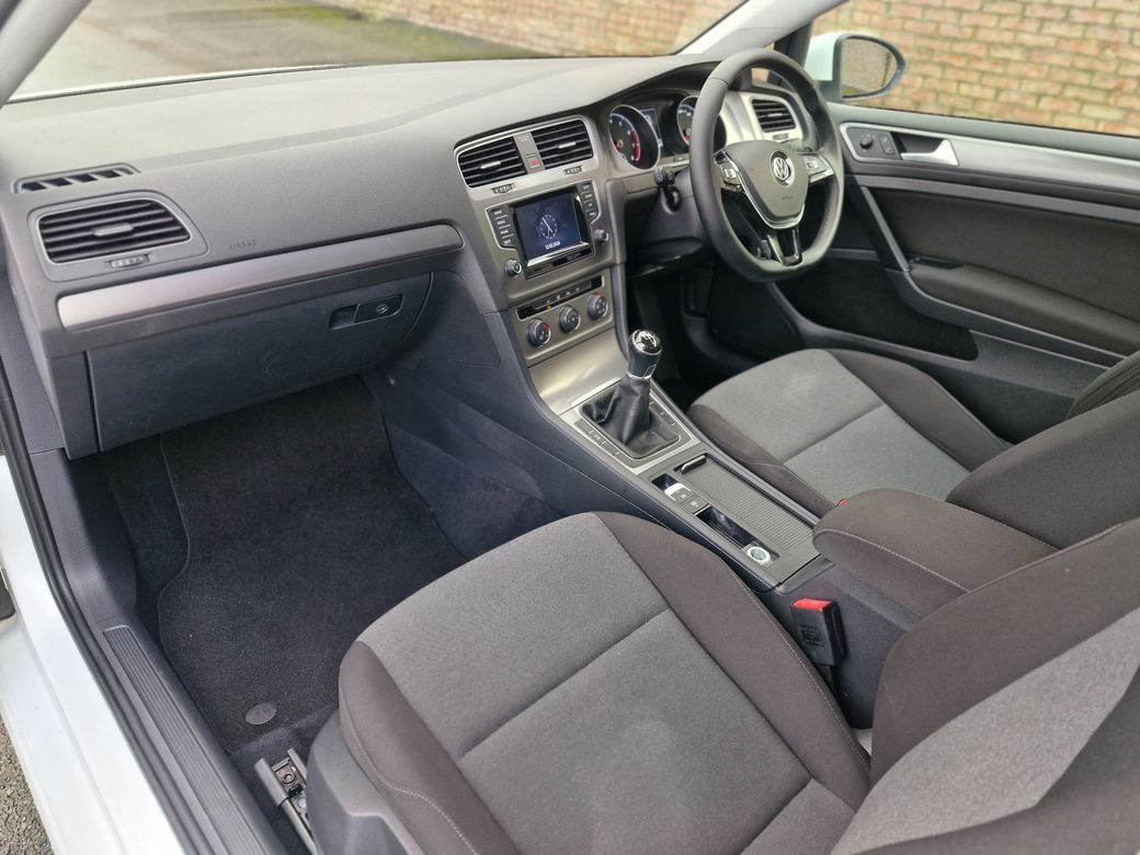 2015 Volkswagen Golf