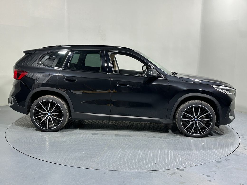 2023 BMW X1