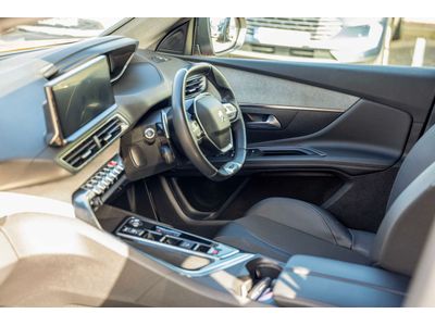 2024 Peugeot 3008