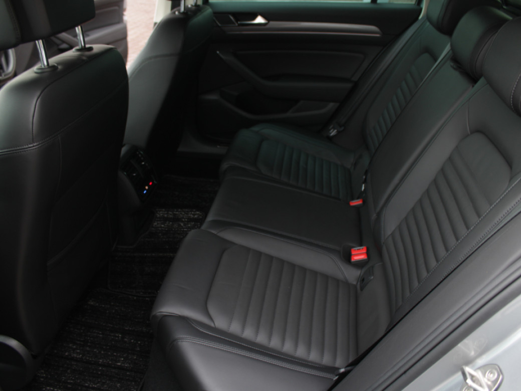 2020 Volkswagen Passat