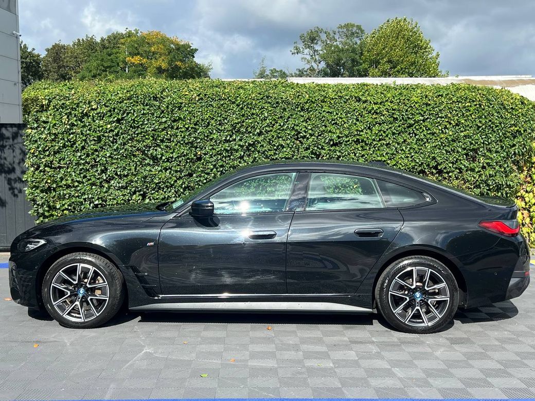 2023 BMW i4