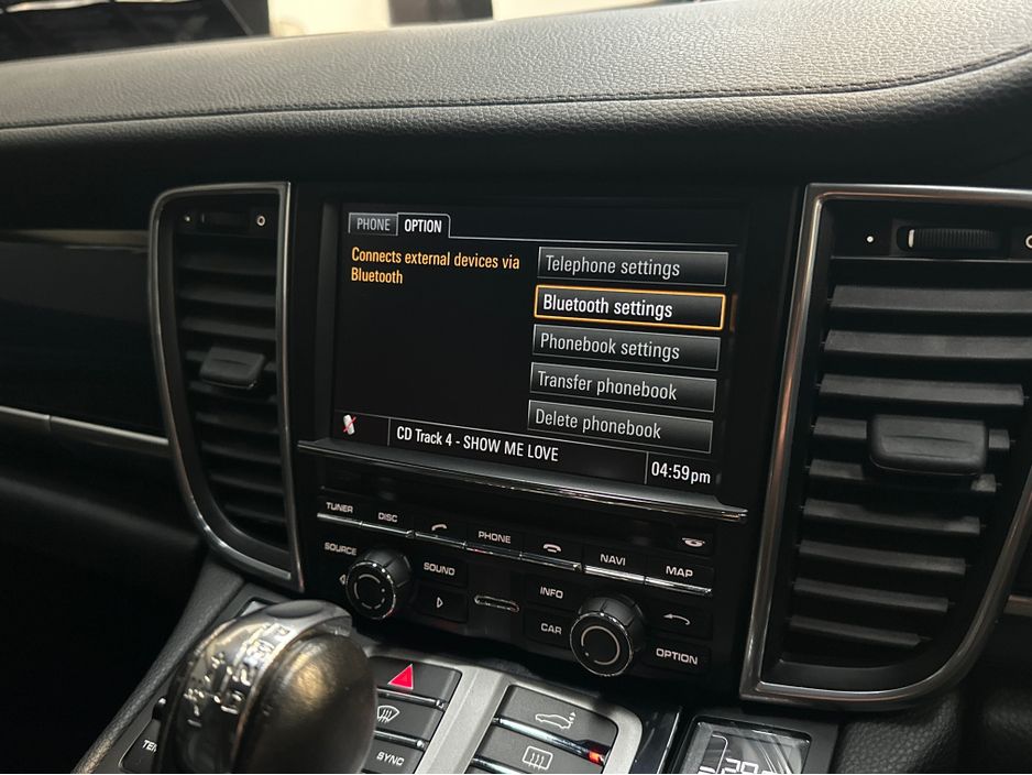 2016 Porsche Panamera