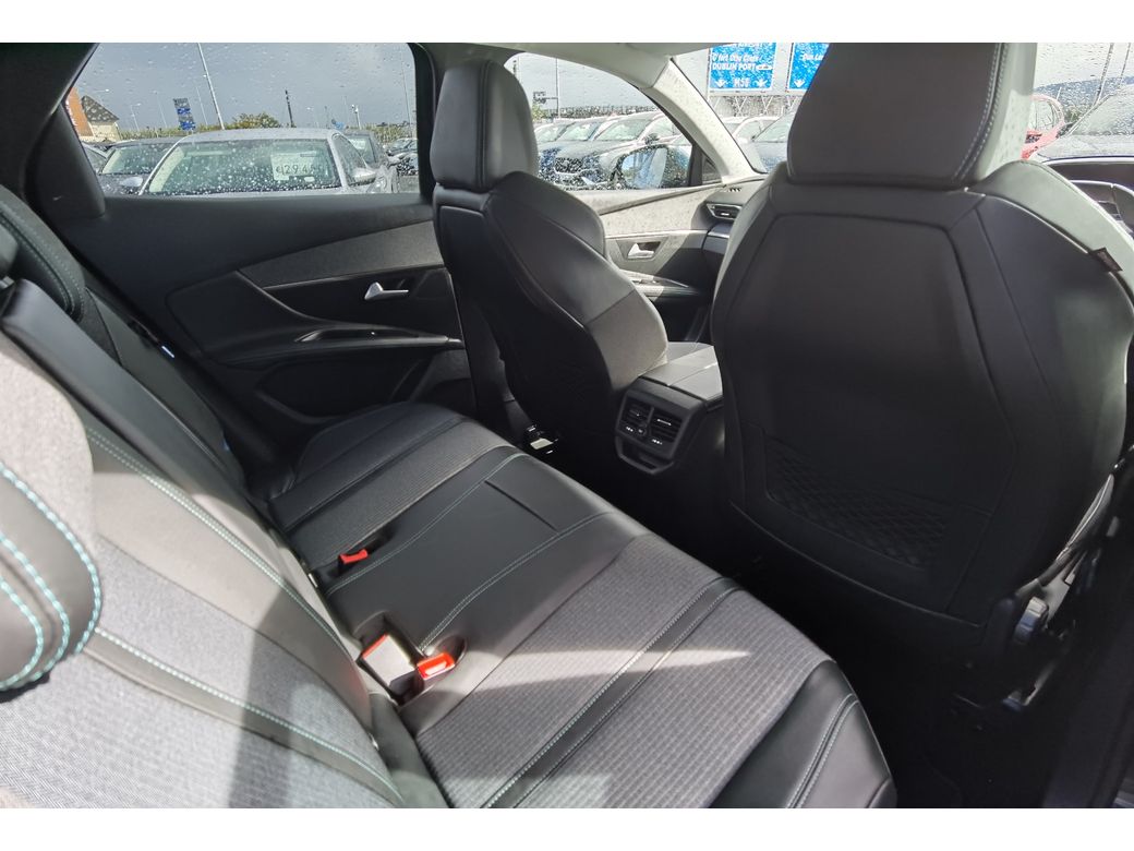 2021 Peugeot 3008