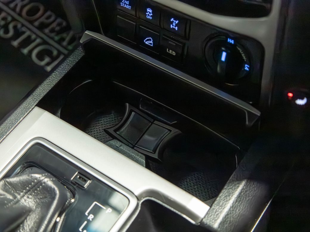 2024 Toyota Landcruiser