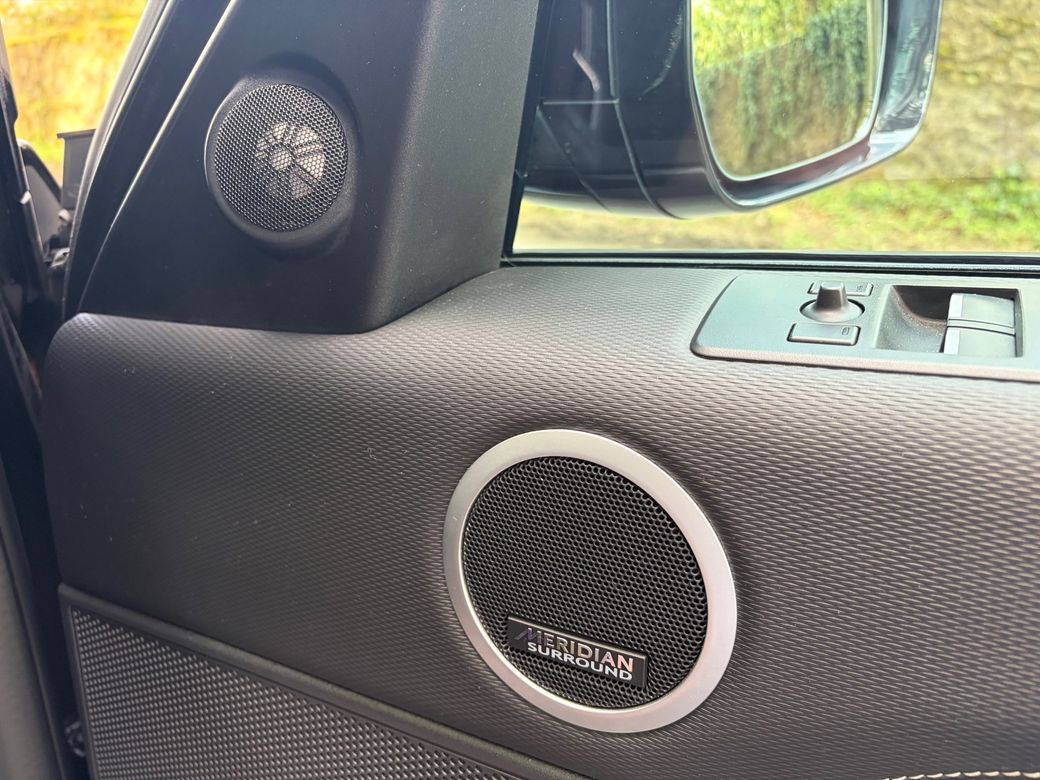 2024 Land Rover Discovery