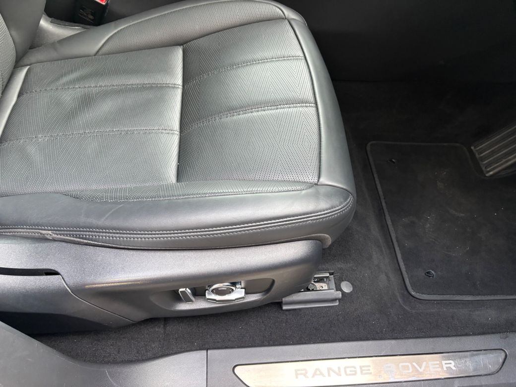 2024 Land Rover Range Rover Evoque