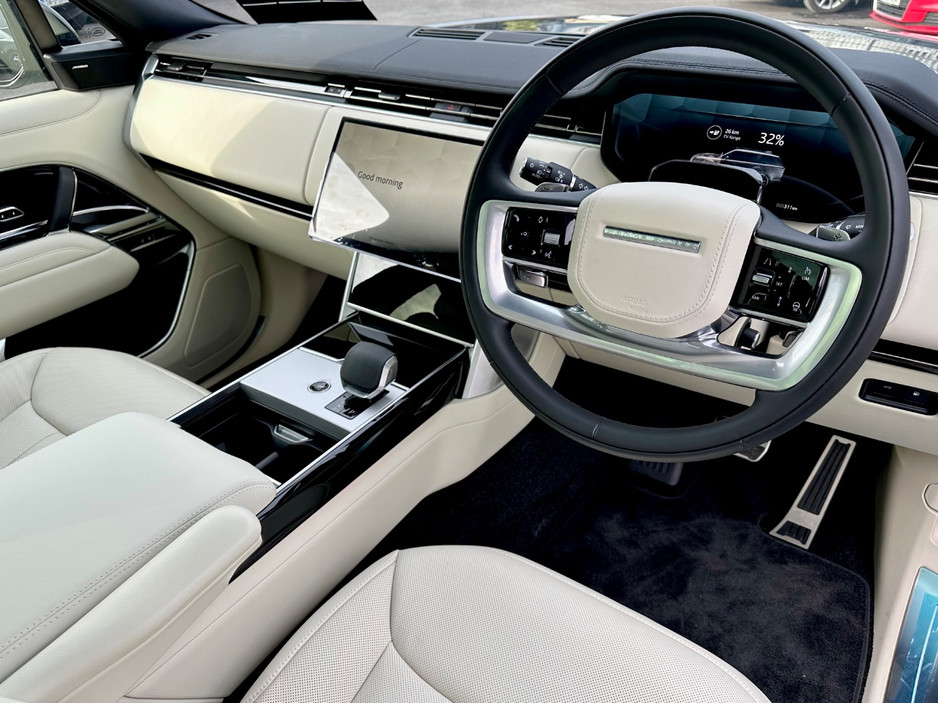 2026 Land Rover Range Rover