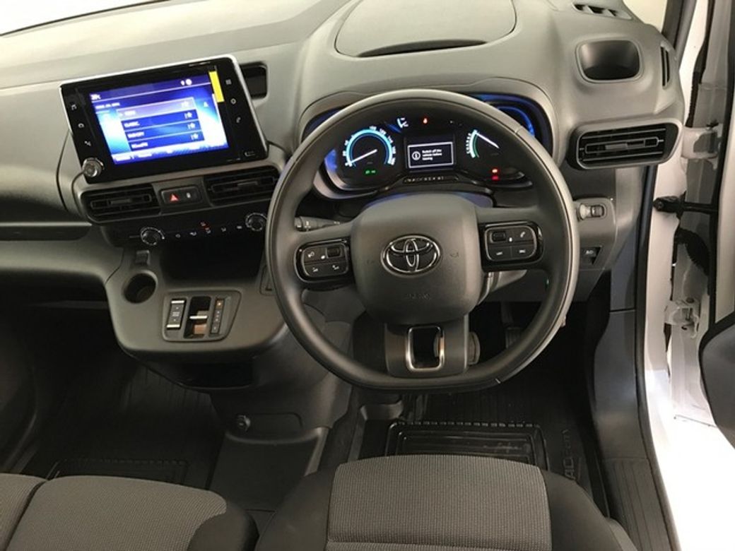 2025 Toyota Proace
