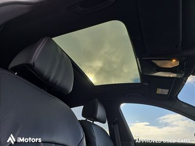 2023 BMW 530