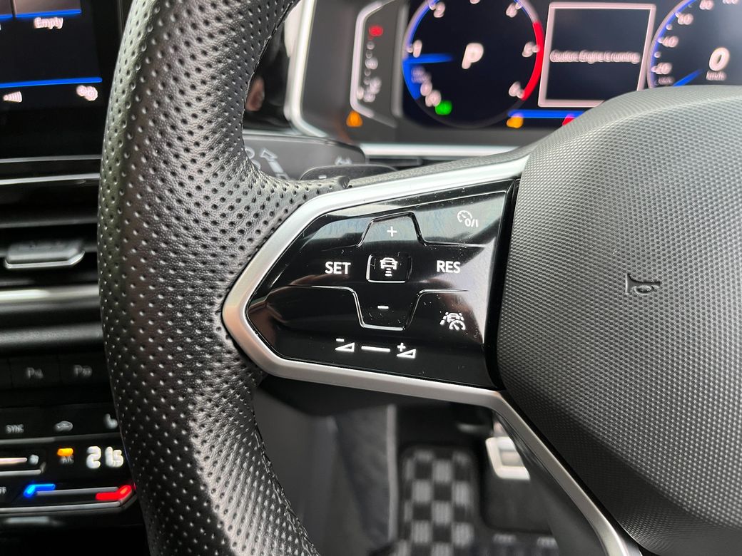 2023 Volkswagen T-Roc