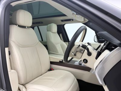 2025 Land Rover Range Rover