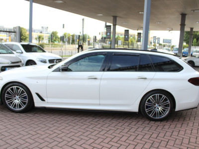 2017 BMW 523