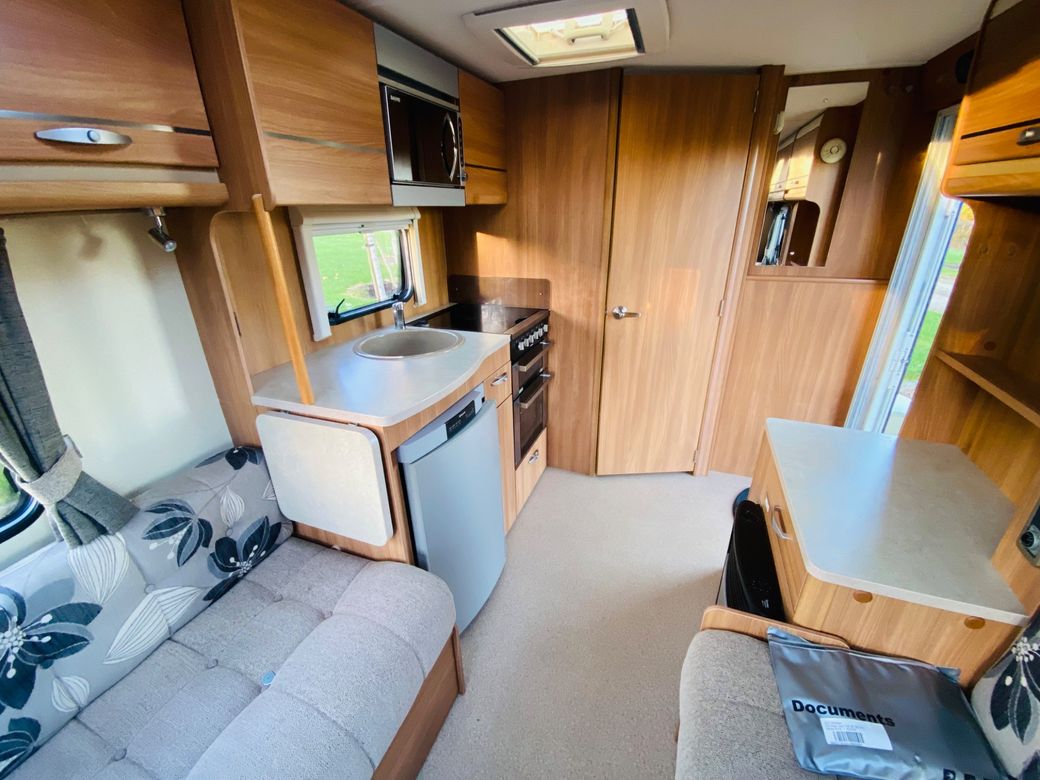 2012 SWIFT  CHALLANGER SPORT 442