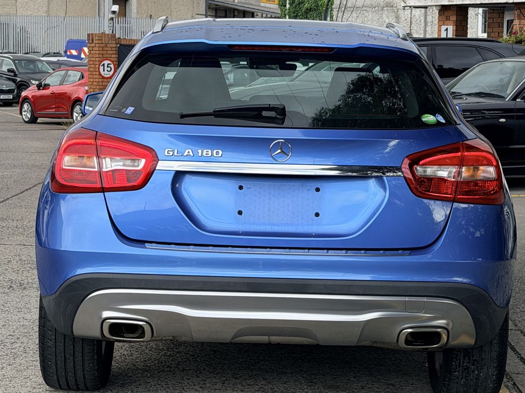 2016 Mercedes-Benz GLA 180