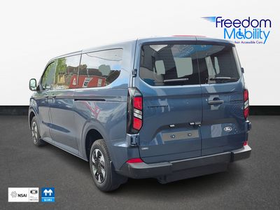 2026 Ford Tourneo Custom