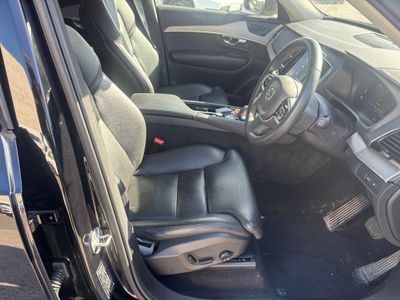 2022 Volvo XC90