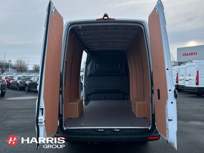 2024 White Mercedes-Benz Sprinter