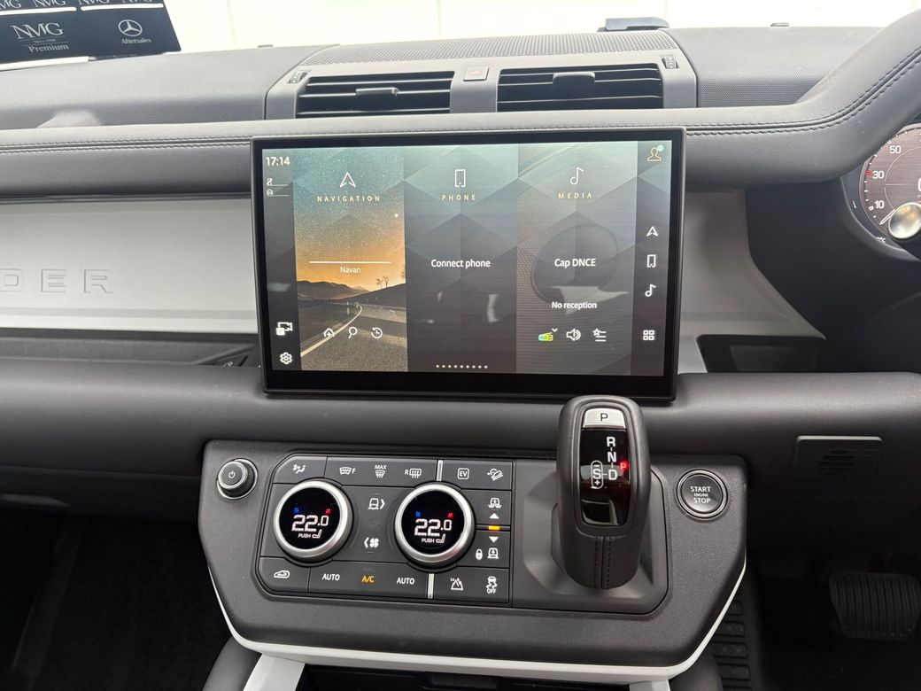 2025 Land Rover Defender 110