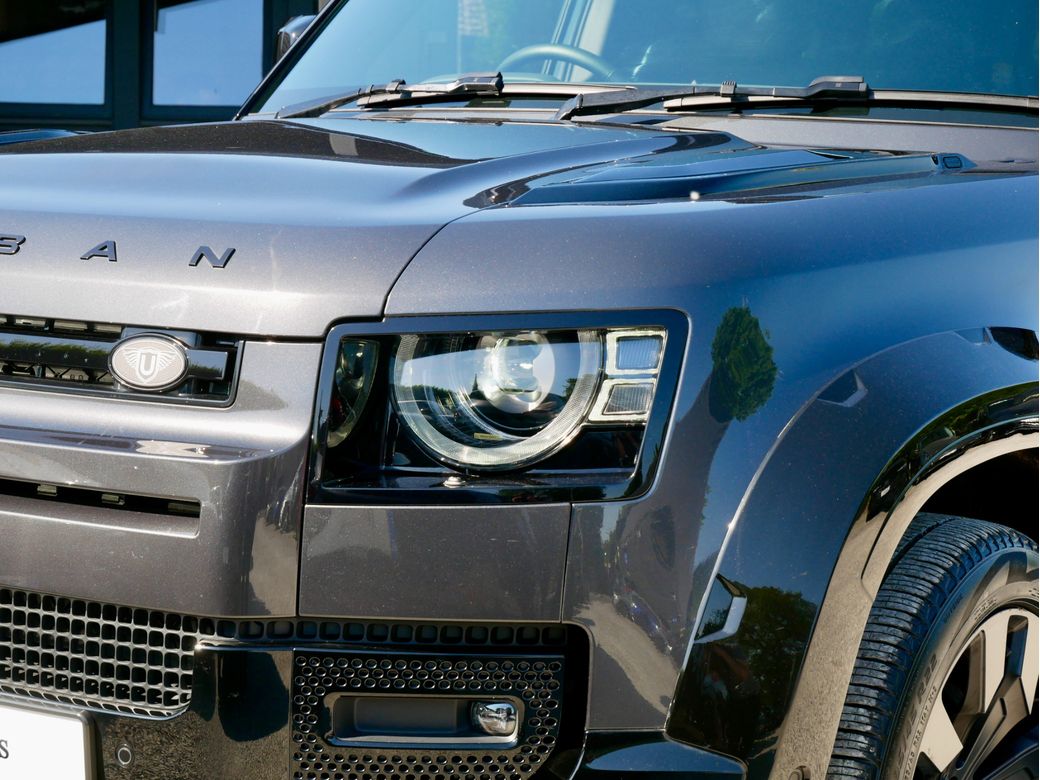 2024 Land Rover Defender 110