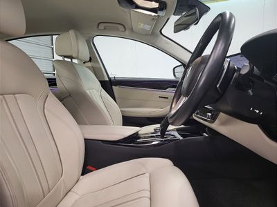2021 BMW 5 Series