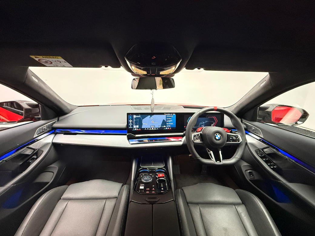 2025 BMW M5