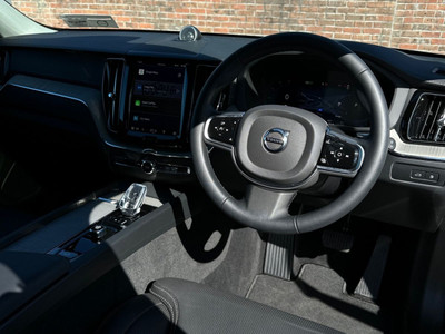 2025 Volvo XC60