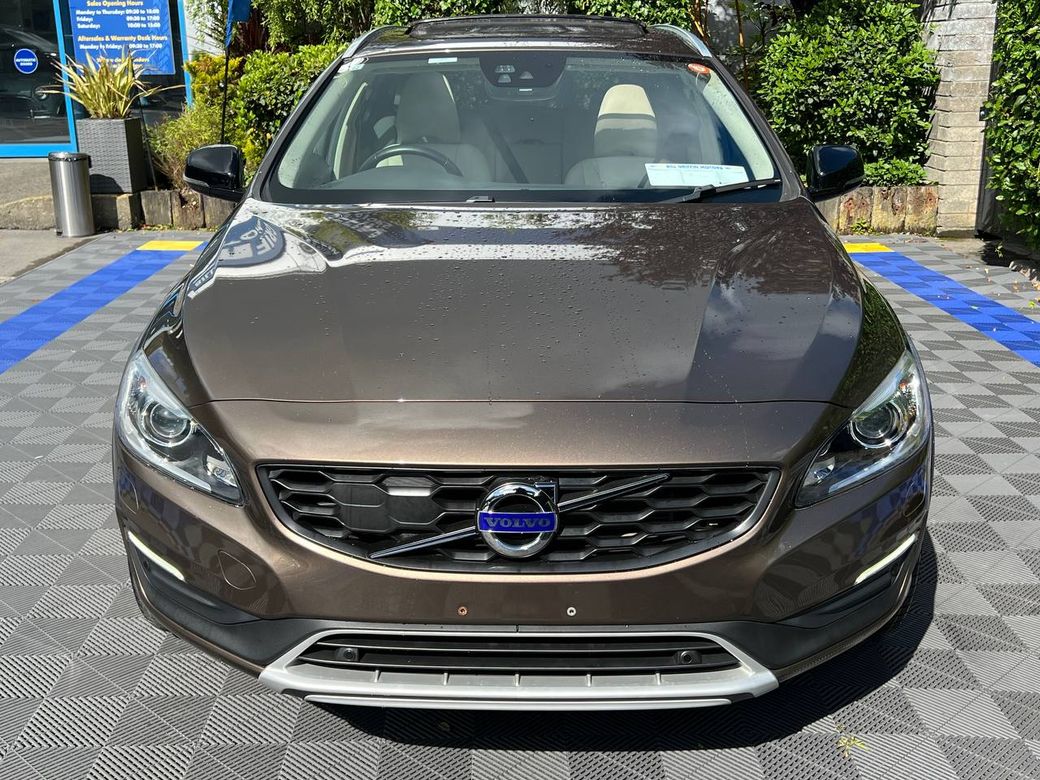 2017 Volvo V60